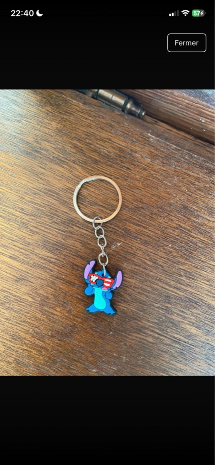 Porte clés stitch - photo numéro 2