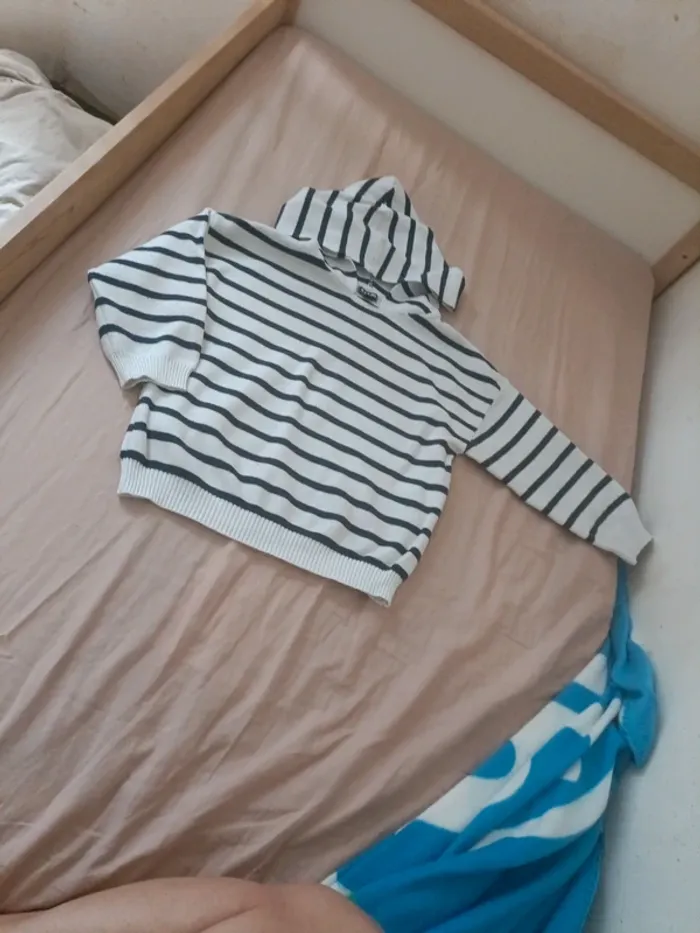 Pull a capuche