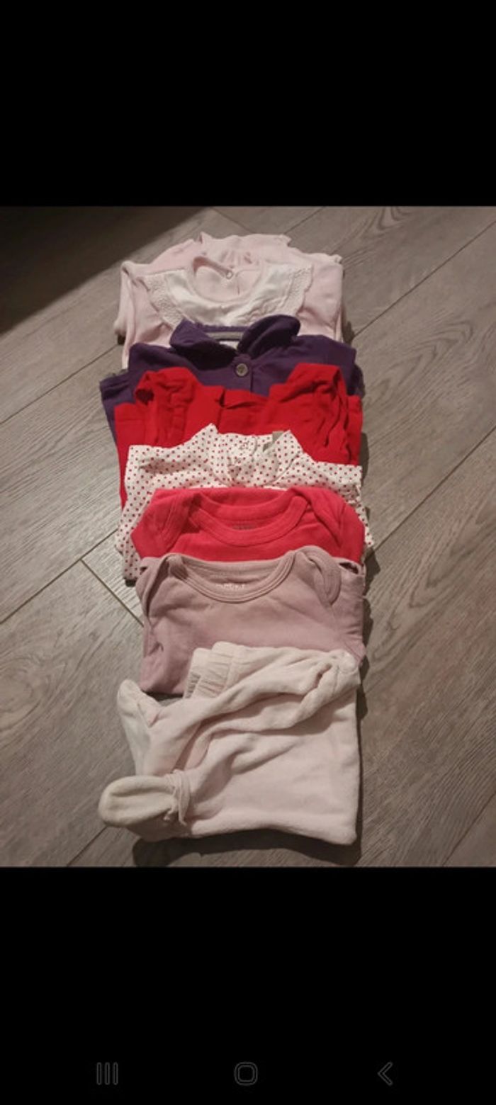 Lot 7 vêtements 3 mois