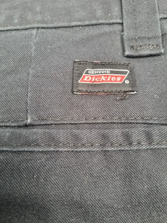Chino oversize Dickies noir – Taille 44x32 Hommes (mesures en photos) - photo numéro 4