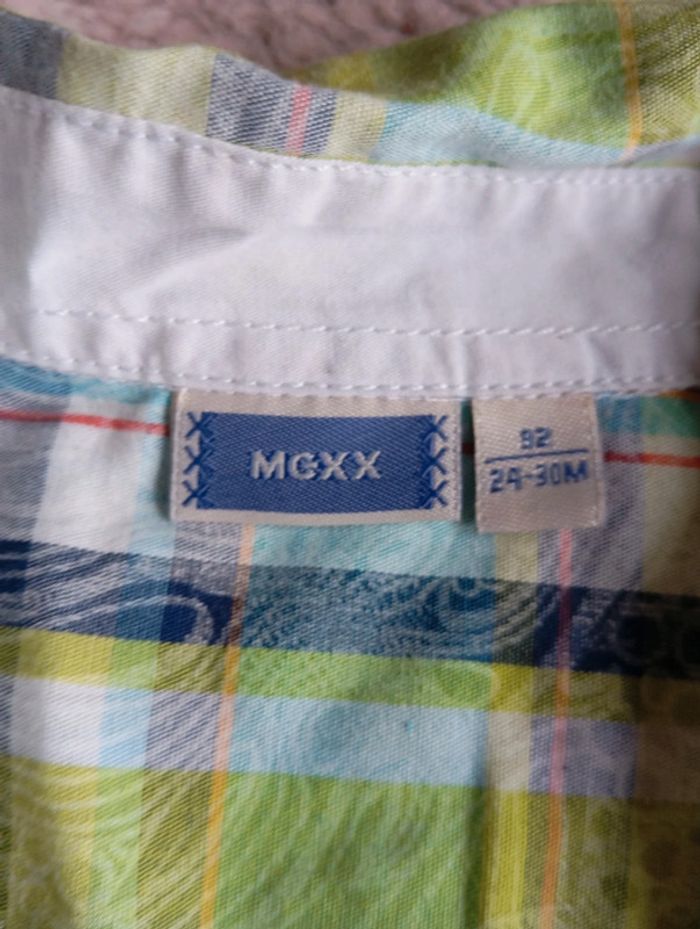 Chemise a carreaux 24 mois - photo numéro 2