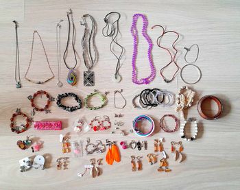 Lot bijoux fantaisie