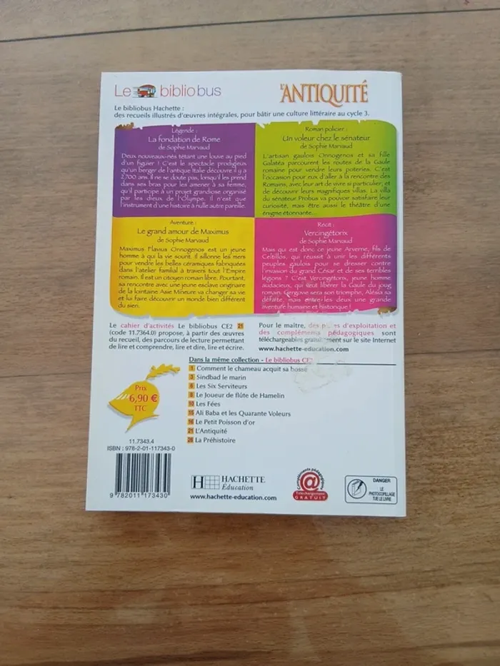 Bibliobus historique antiquité - photo numéro 2