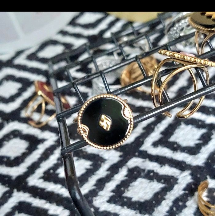 Bague neuve Bohm taille ajustable