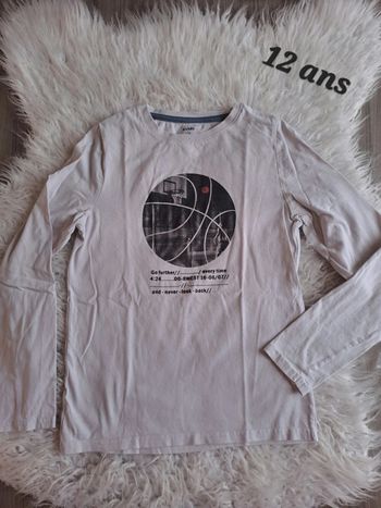 Tee-shirt manches longues kiabi 12 ans