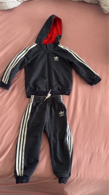 Ensemble Adidas bleu denim