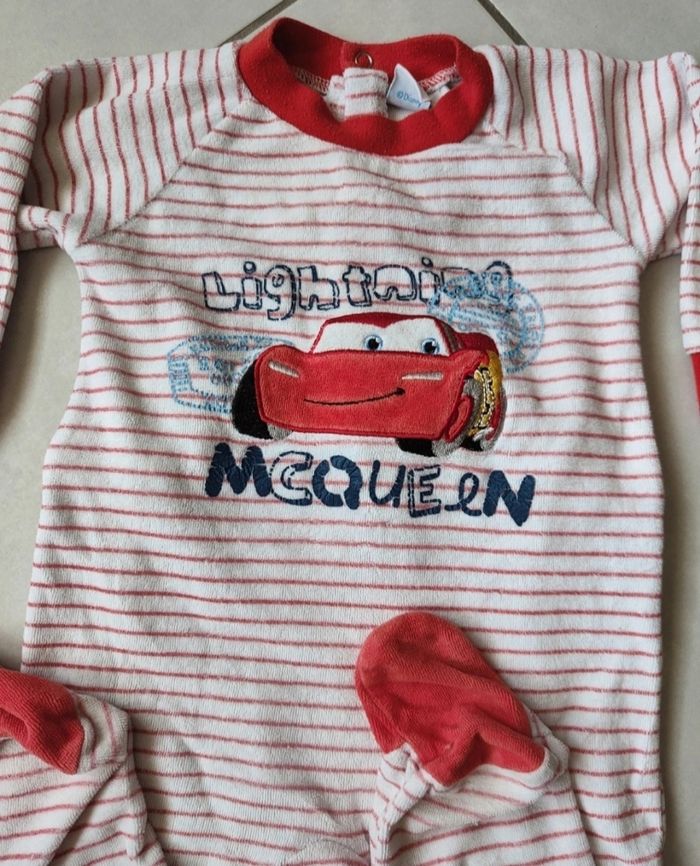 Pyjama car's disney taille 12 mois - photo numéro 2