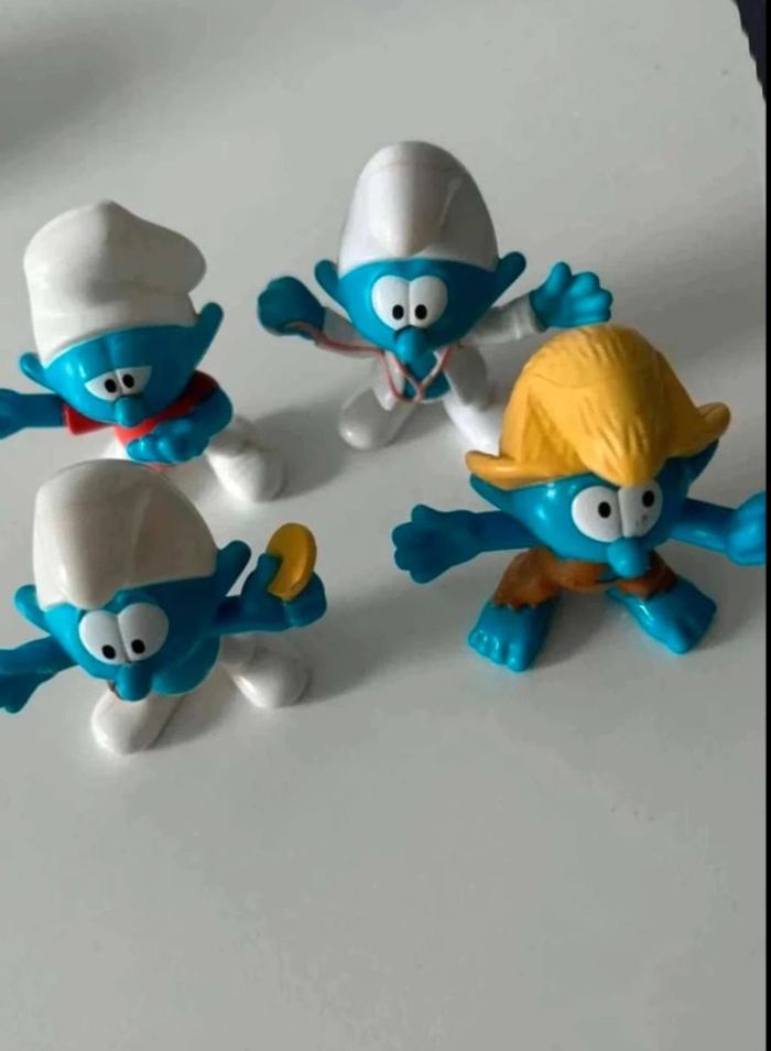 4 petits schtroumpfs