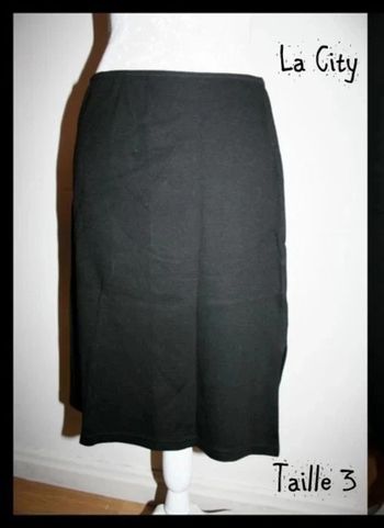 Jupe droite noire La City taille 3