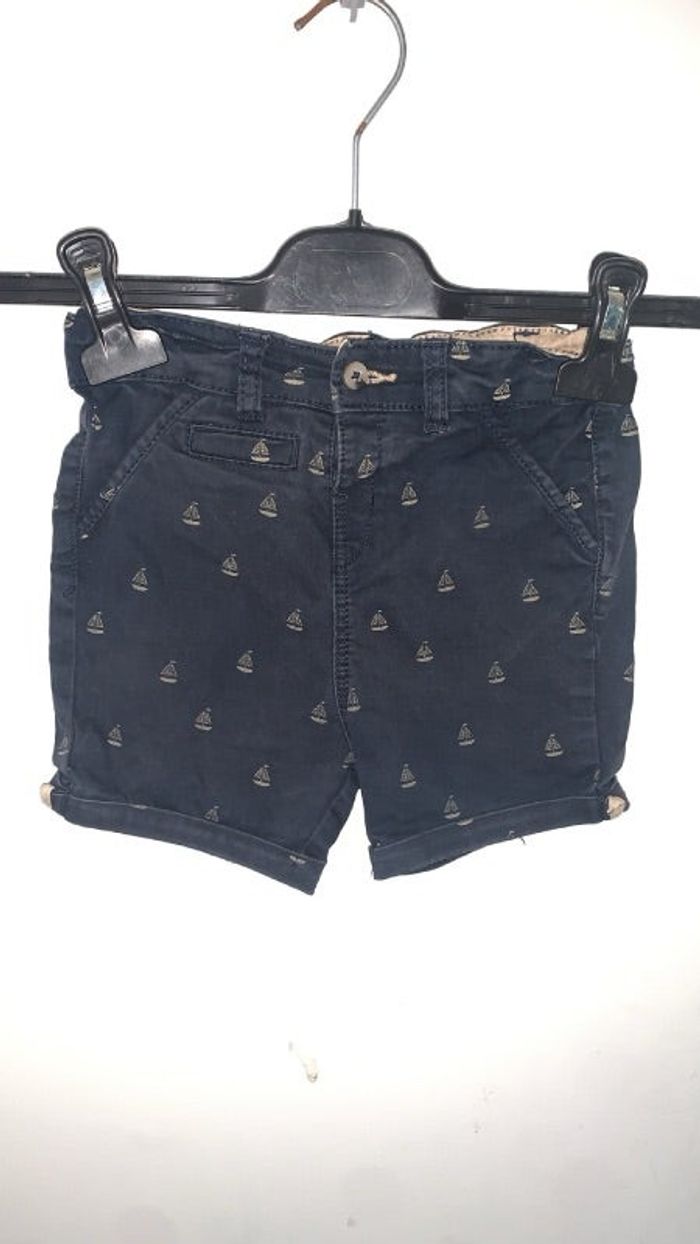 Short garçon taille 36 mois