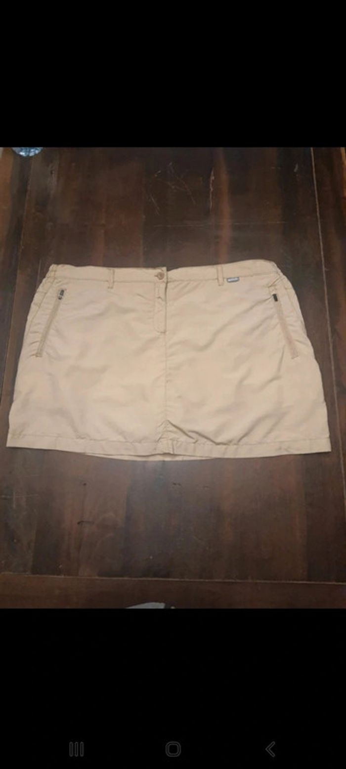 Jupette avec short Regatta beige fr 48