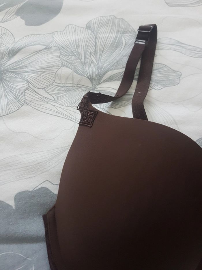 Soutien gorge - photo numéro 2