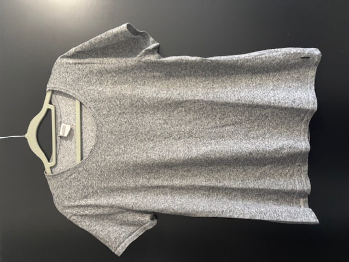 Tee-shirt gris Decathlon