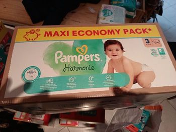 Couches pampers harmonie taille 3