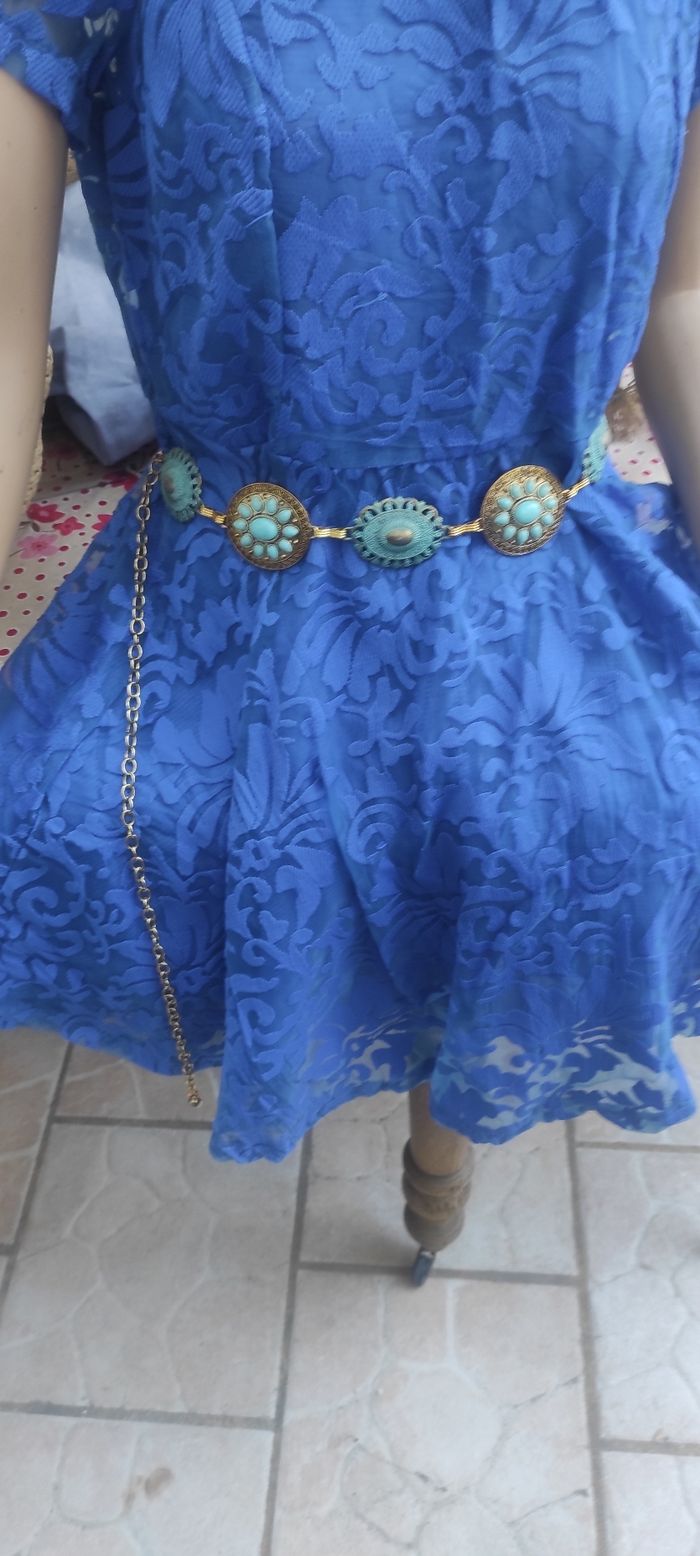 Robe bleue électrique - photo numéro 2