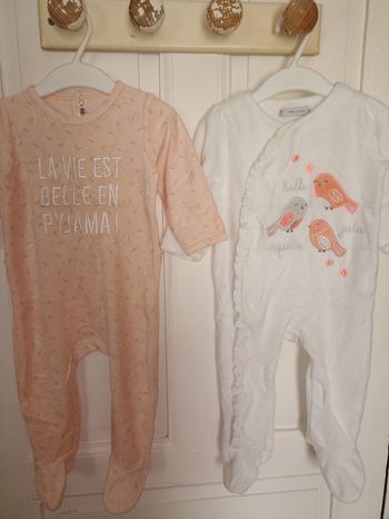 Lot 2 pyjamas