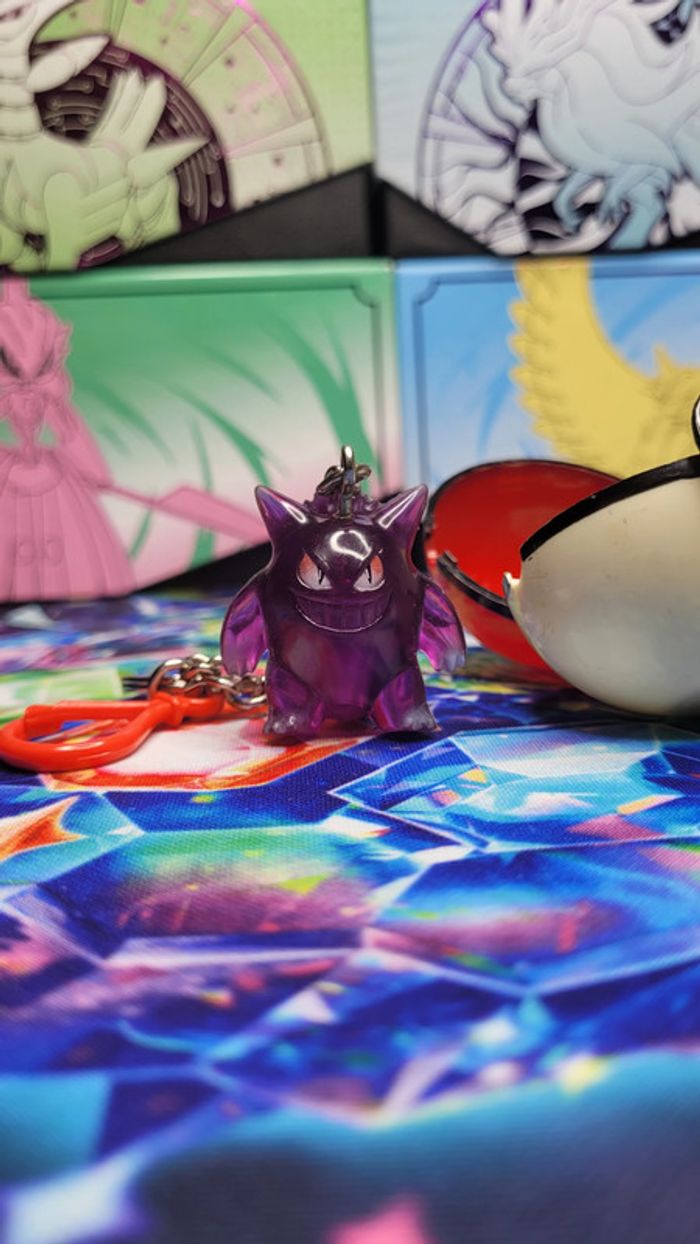 Figurine Pokémon Ectoplasma Transparent avec Pokéball et porte-clés - photo numéro 2