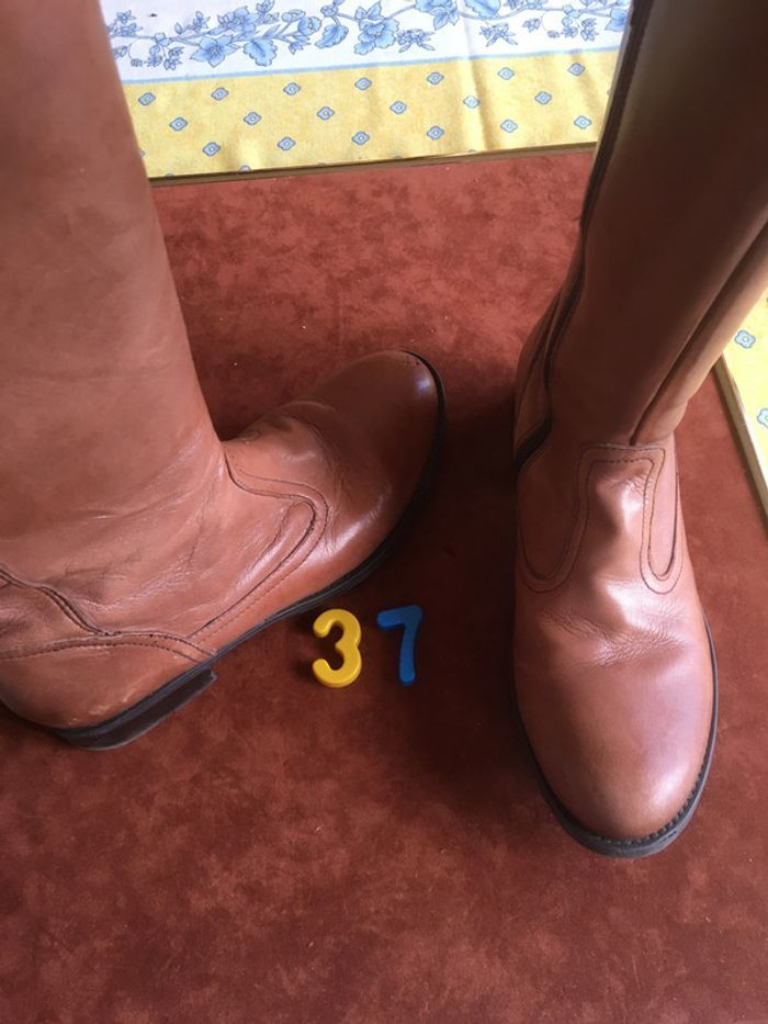 Bottes cuir - 37 - photo numéro 2