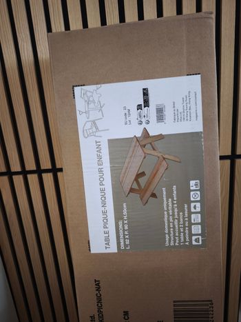 TABLE PIQUE-NIQUE POUR ENFANT