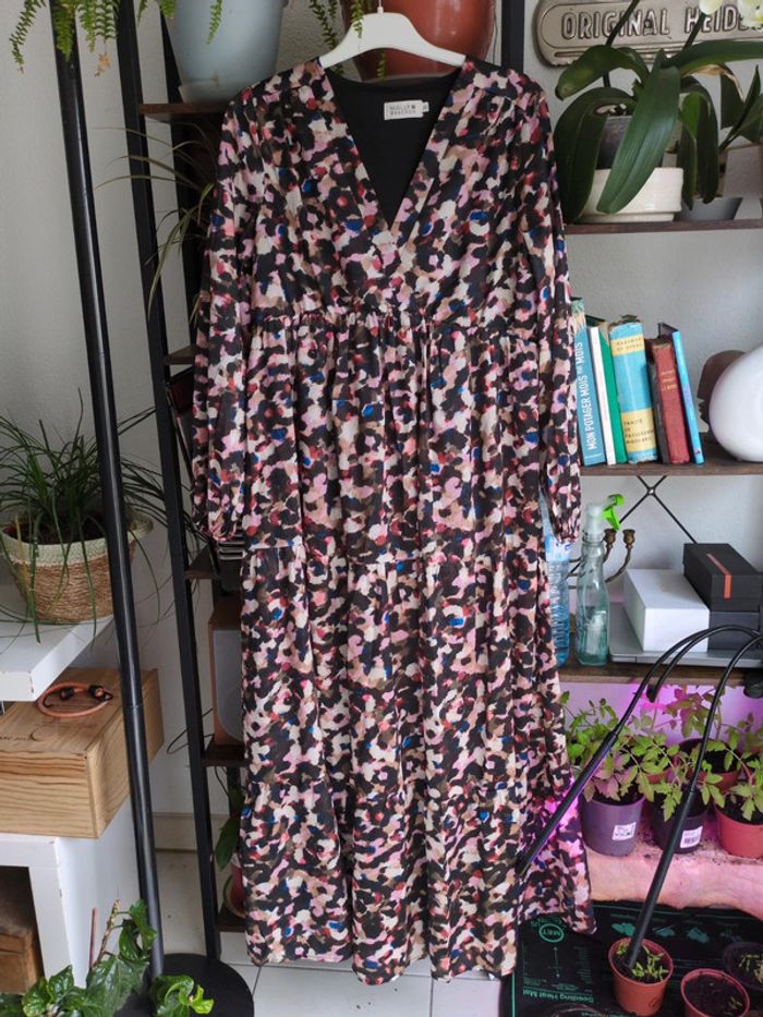 Robe longue satinée Molly Bracken XS 36 - photo numéro 2