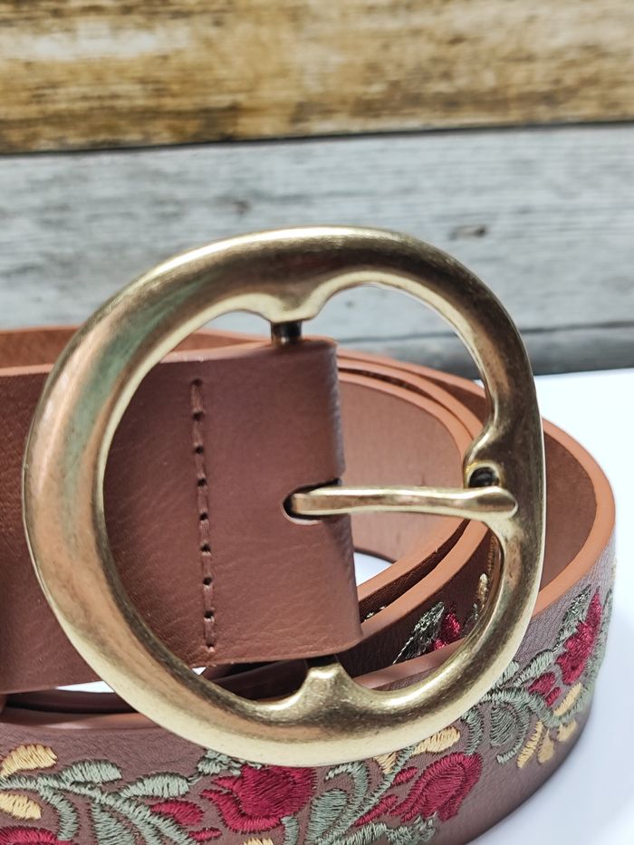 Ceinture en cuir pu Neuve - photo numéro 2