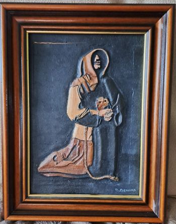 Cadre avec sculpture sur bois