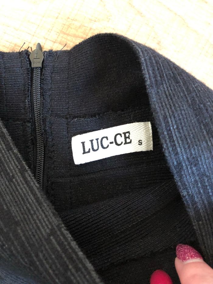 Robe noire sans manches LUC-CE taille S bon état (taille petit) - photo numéro 9