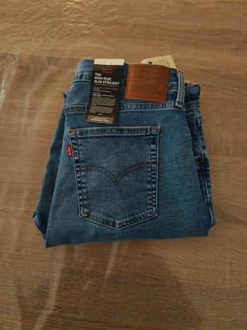Jean s levis femme