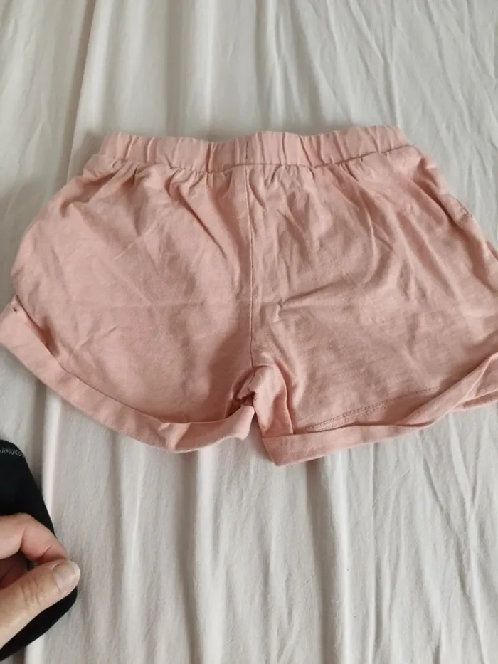 Lot shorts pantacourt 6ans - photo numéro 3