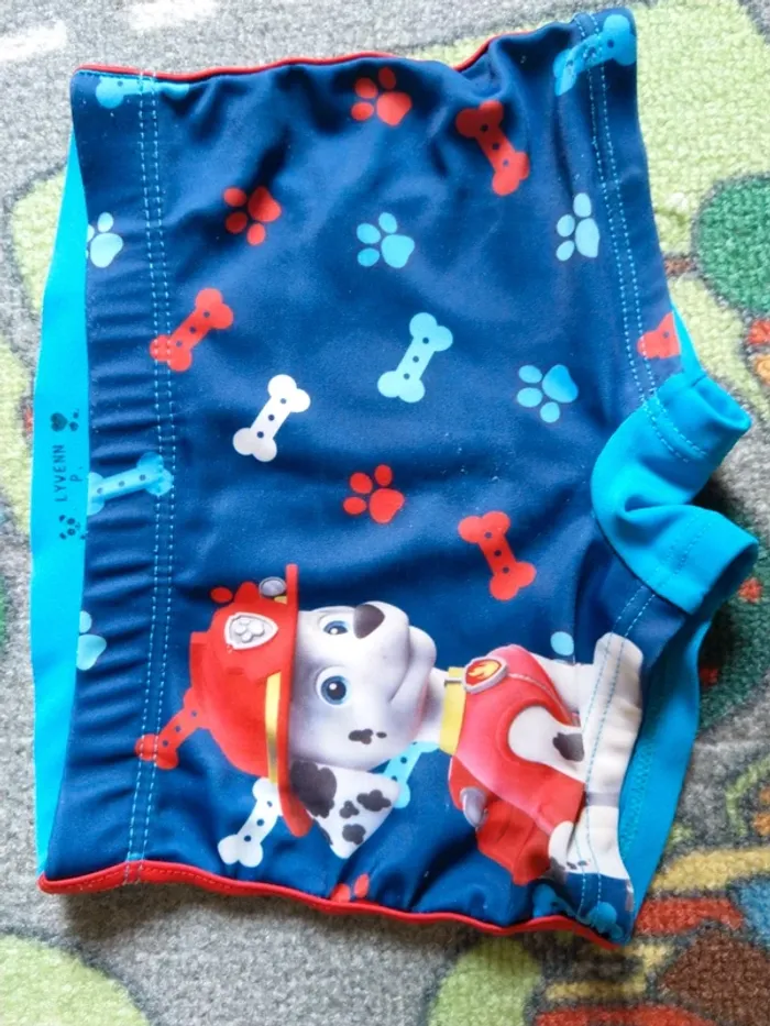 Ensemble Short de bain / maillot de bain - tee shirt de bain 3-4 ans dechatlon - photo numéro 9