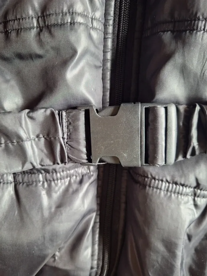 Parka noire - photo numéro 5