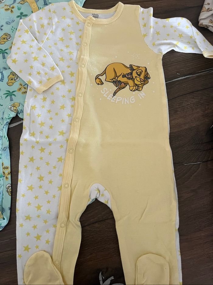 Lot 2 pyjamas Simba - photo numéro 2