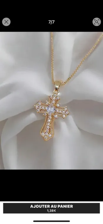 Collier croix