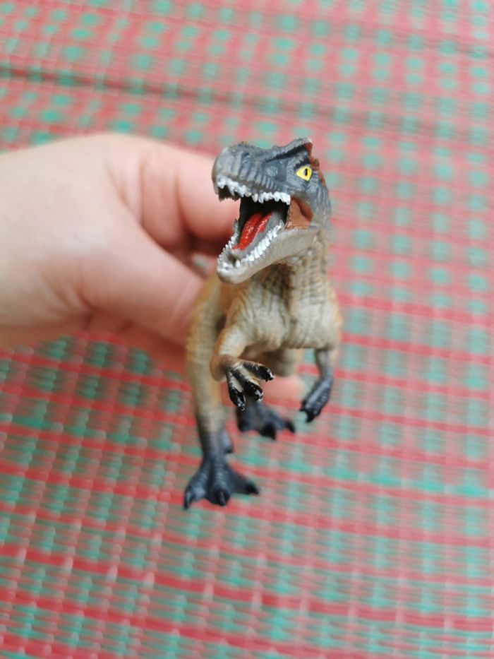 Figurine dinosaure Allosaurus