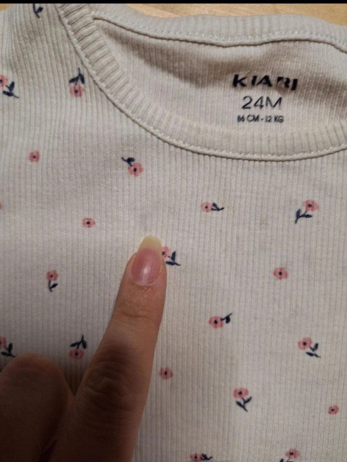 Ensemble pour fille taille 24 mois Marque Kiabi bon état - photo numéro 8