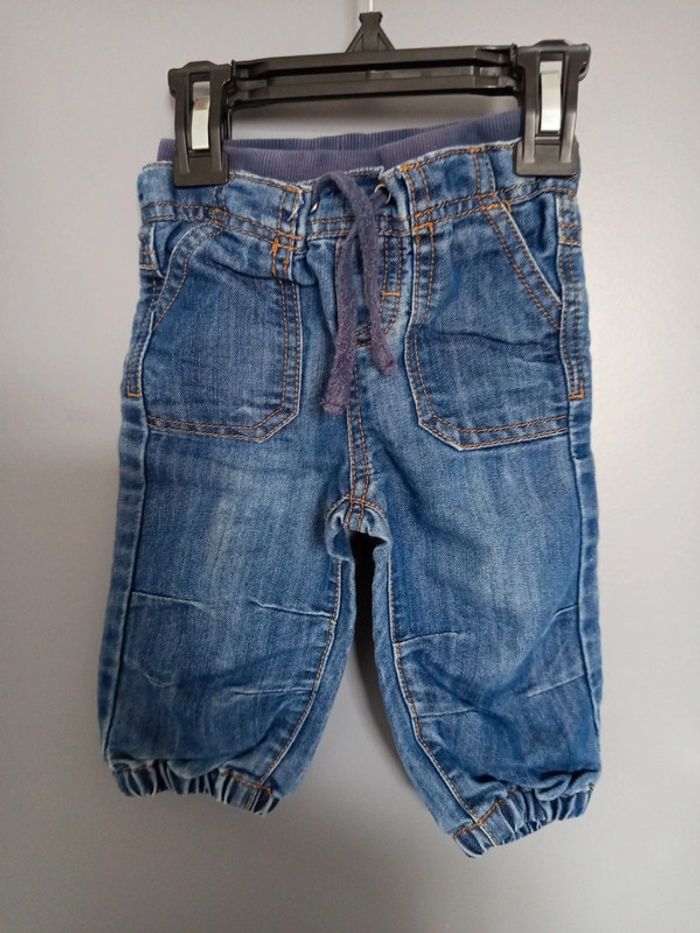 Lot pantalon 6 mois - photo numéro 2
