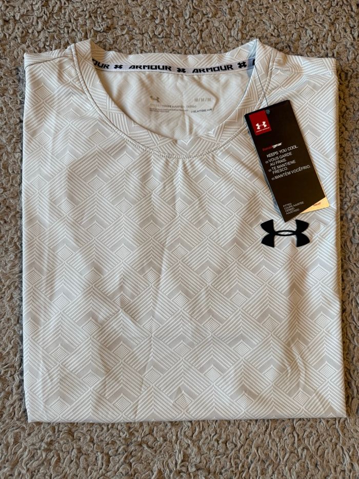 Tee shirt - photo numéro 2