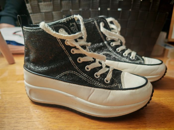 Chaussures paillettes converse