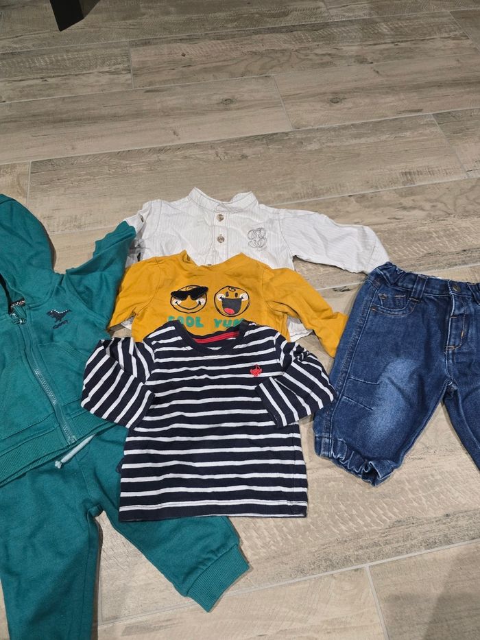Lot de vêtements 6 mois