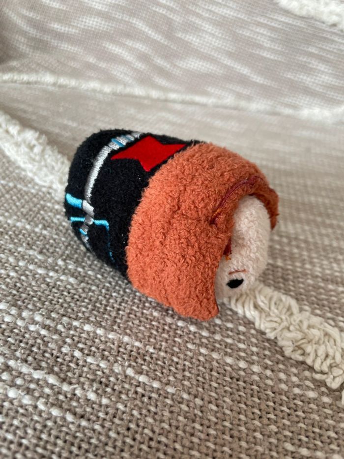 Tsum tsum mini 9cm Disney store officiel Marvel Black widow très bon état - photo numéro 2