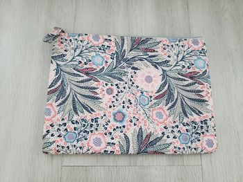 Trousse de toilette motif liberty