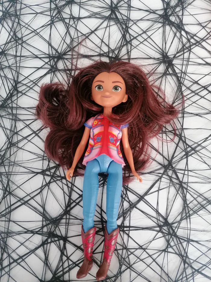 Jolie poupée style Barbie 👧🏻 - photo numéro 2