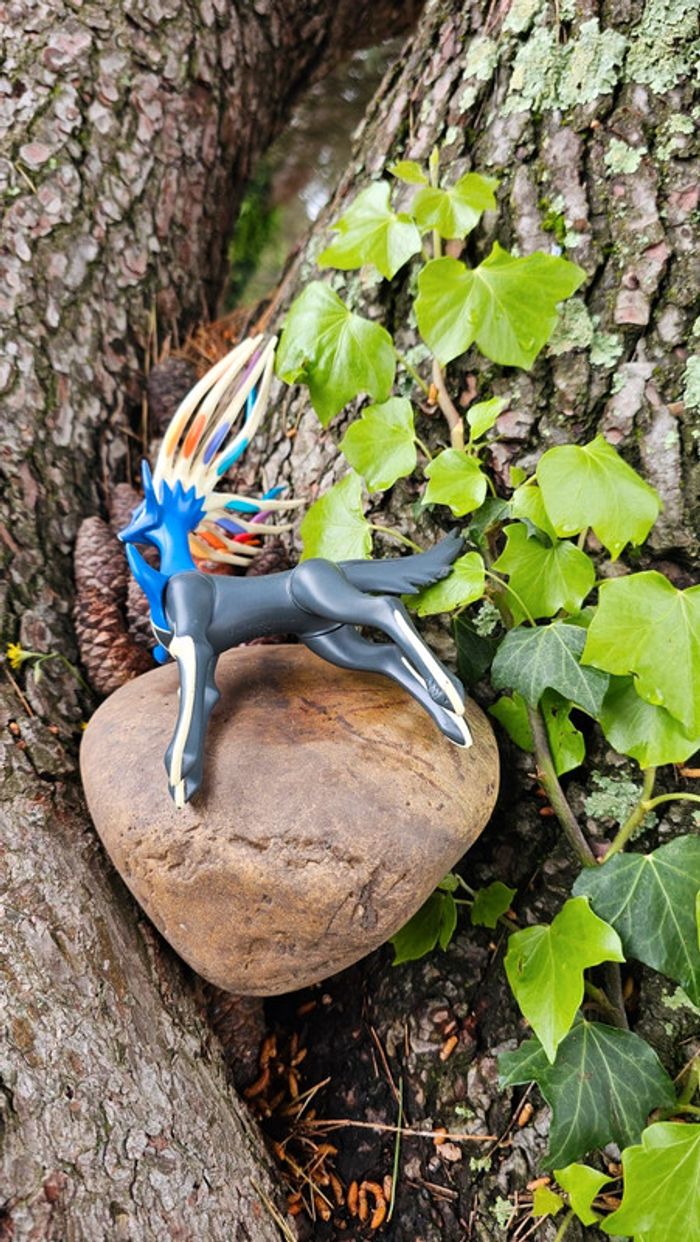 Super grande figurine Pokemon Nintendo tomy xerneas - photo numéro 5