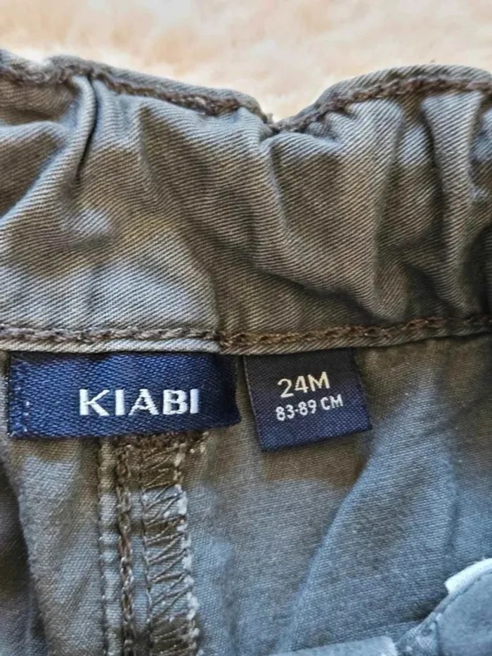 🩶 Short garçon gris Kiabi 24 mois (86-89 cm) 🩶 - photo numéro 4