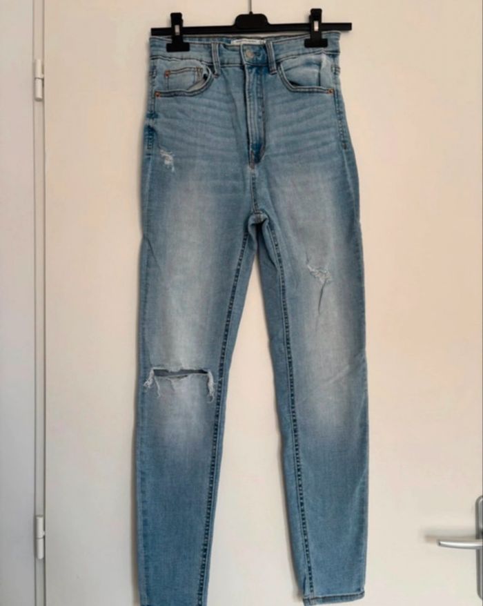 Pantalon stradivarius