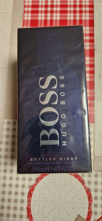 boss bottled night 200ml eau de toilette vaporisateur neuf et sous blister