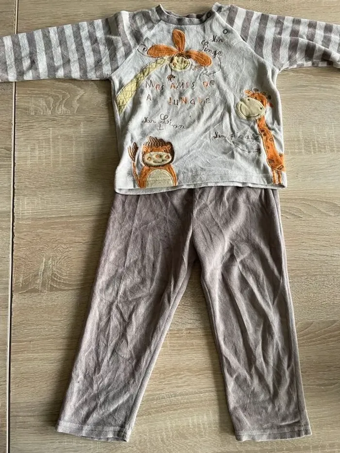 Lot de Pyjama 24 mois - photo numéro 3