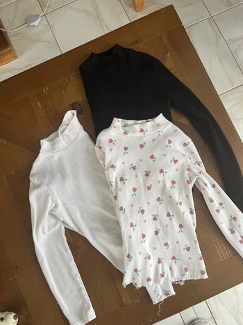 Lot de 3 tshirts cols roulés fille 8 ans