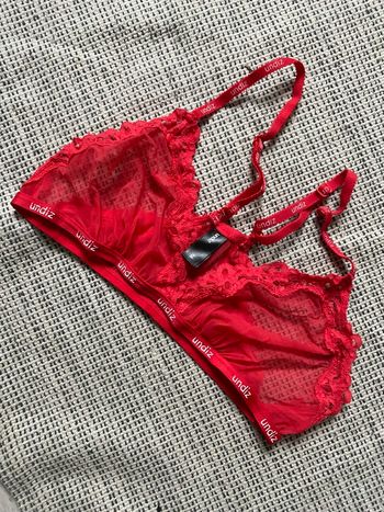 Brassière rouge glamour