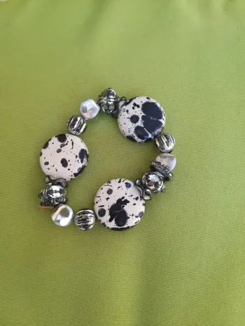 Bracelet femme noir et blanc